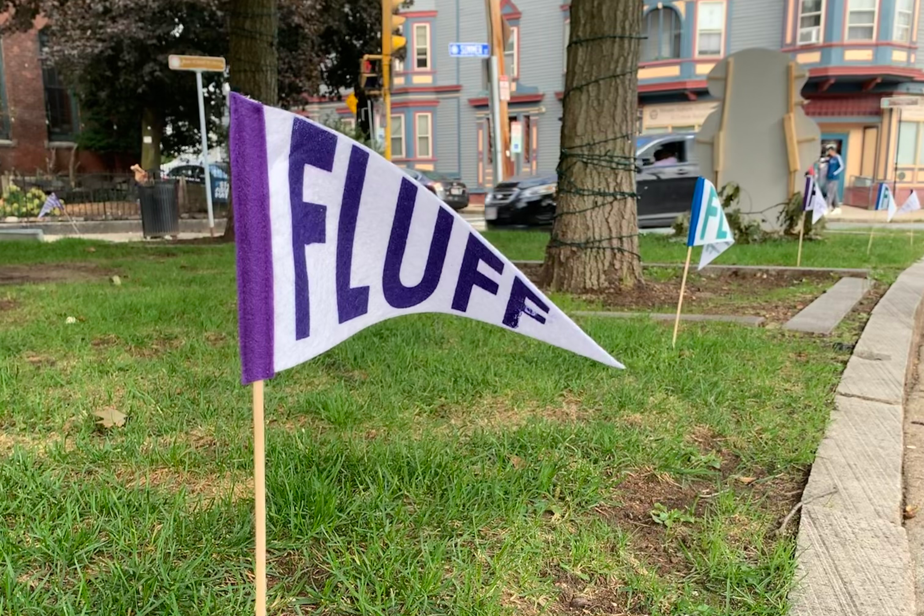 Fluff flag pennant